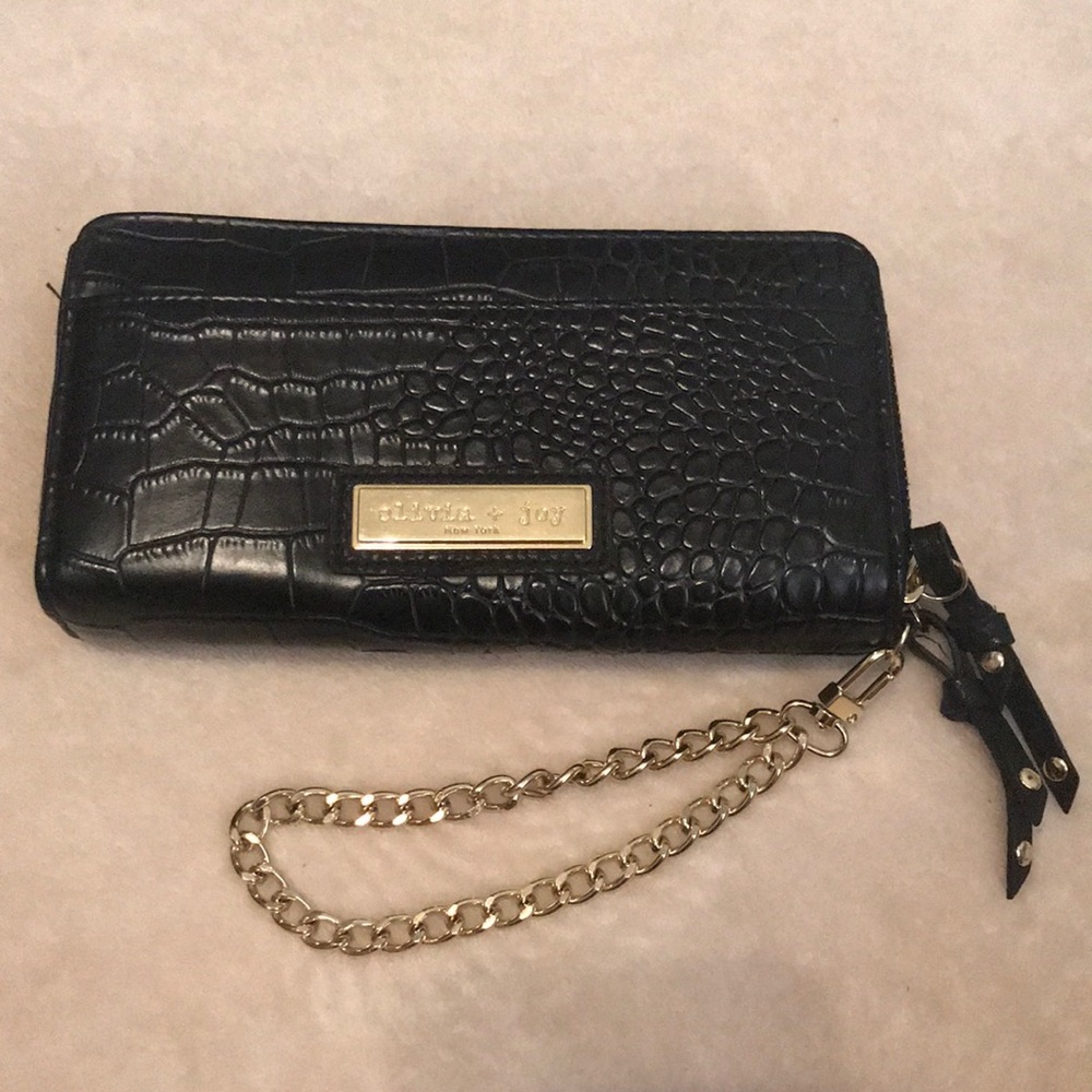 Zippered Wallet